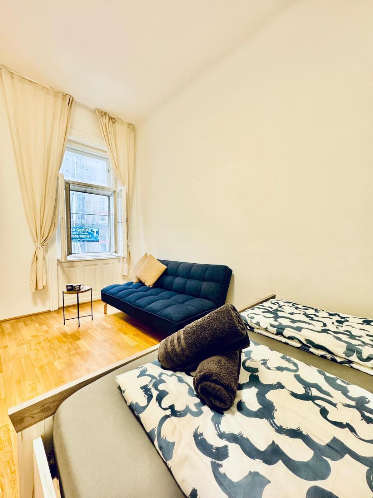 Comfy 1br For 4, 10min Transport To Stadthalle